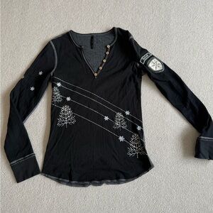 Alp N Rock Henley top traverse